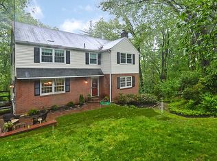 216 Radcliffe Rd, Wayne, PA 19087