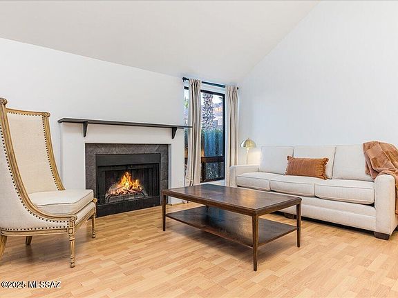 2nd image of 5675 N Camino Esplendora APT 7139