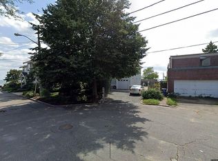 33 Pines Rd, Revere, MA 02151
