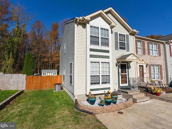 2nd image of 103 Cypress Dr