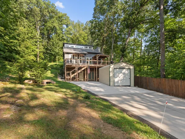 2505 Hickory Dr NW, Cleveland, TN 37311