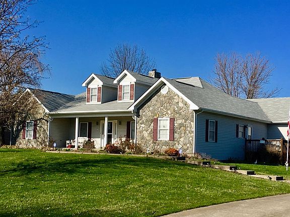 3rd image of 120 Marbrook Ln
