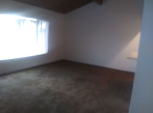 7860 Burns Ave #S, Downey, CA 90241