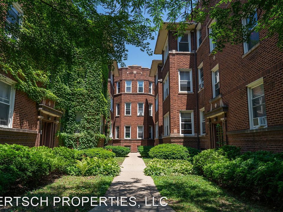 1st image of 1450 W Argyle St APT 2S