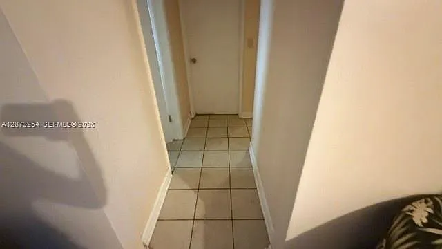 2 bed, 1.0 bath, 800 sqft, $1,750 — Photo 3