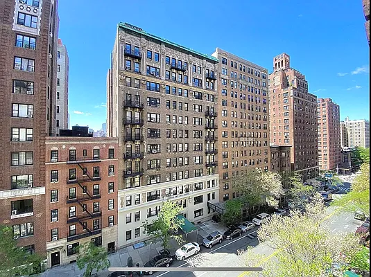 Rented by Corcoran | media 8