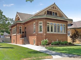 10530 S Hamilton Ave, Chicago, IL 60643