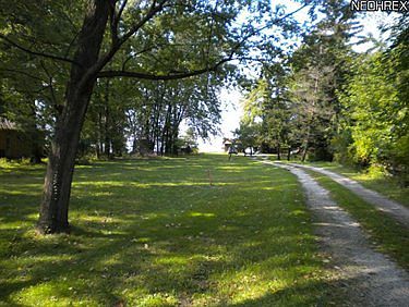 3rd image of 37109 Lake Shore Blvd