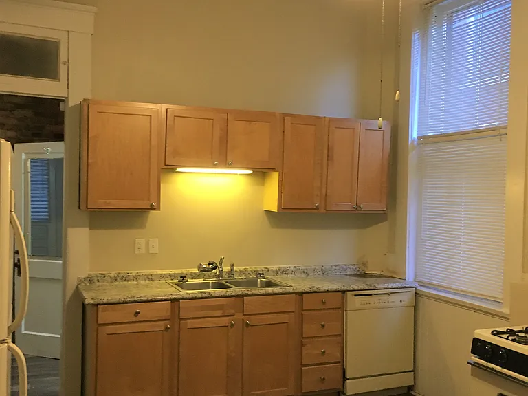 1452 S 3rd St #1 — Photo 12