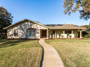 3415 Saint Cloud Cir, Dallas, TX 75229