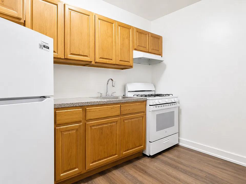 540 Ocean Pkwy #L1