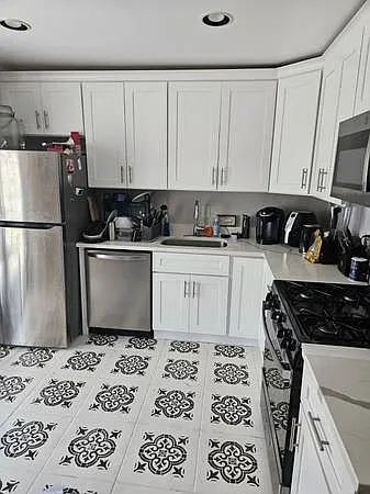 7472 Demille Ct — Photo 6