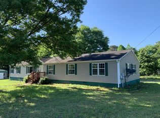 1021 Treadwell Bridge Rd, Statham, GA 30666