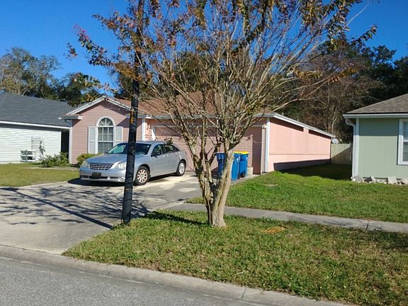 2nd image of 2811 E Majestic Cypress Dr