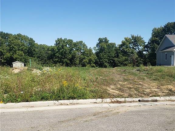 5th image of 180 Juniper Dr Lot 33