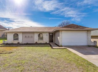 5616 Cherilee Ln, Haltom City, TX 76148