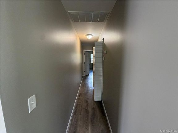 4th image of 52 Judith Drive