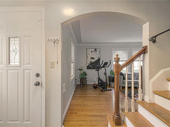 4th image of 6505 Charlotte St