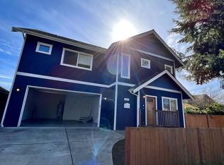 5402 232nd St SW UNIT A, Mountlake Terrace, WA 98043