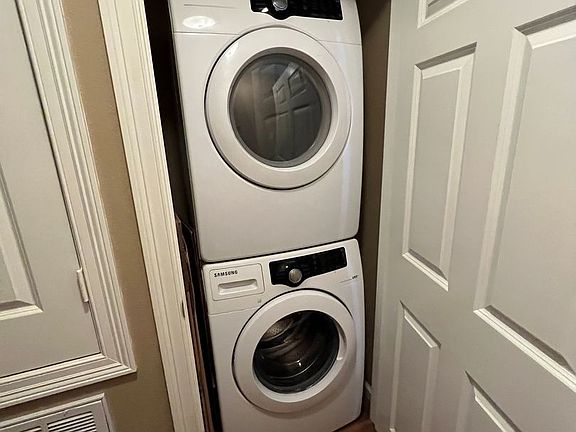 4th image of 1809 Ryan St APT 1
