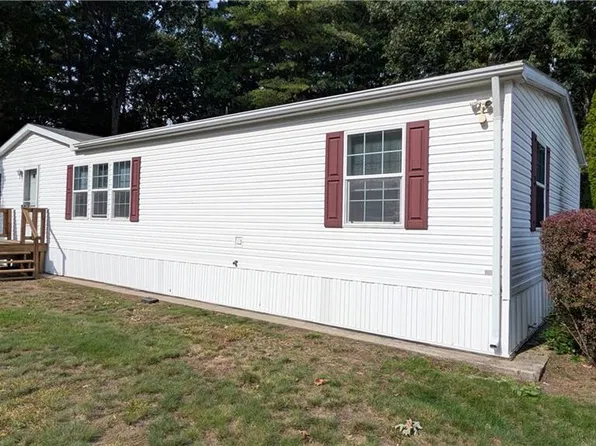 10 Lisas Way, Coventry, RI 02816