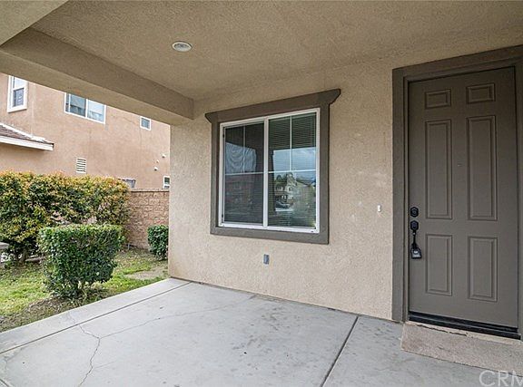 4th image of 1632 Garden Ln