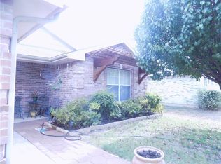 5128 Tato Dr, Dallas, TX 75211