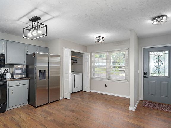5th image of 3222 W Olive Street