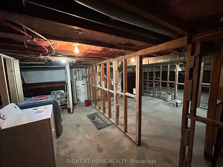 230 Cindy Ln — Photo 20