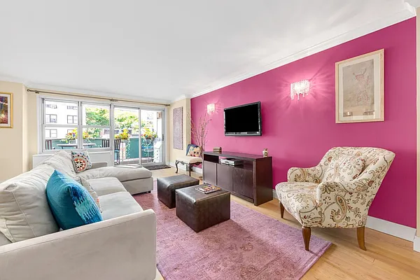 Sold by Town Residential | media 2