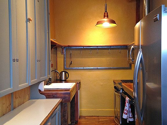 5th image of 217 S Clay St