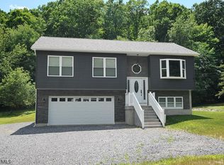 249 Hickory Dr, Tyrone, PA 16686