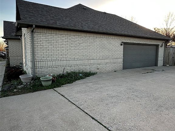 4th image of 1507 Southern Hills Dr