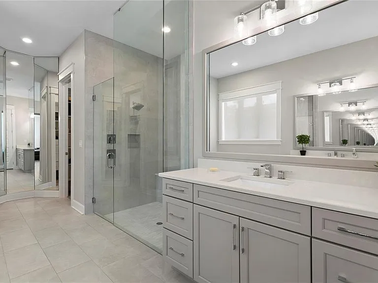 209 S Shore Crest Dr — Photo 39
