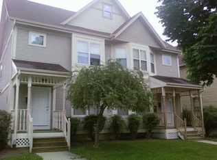 2118 N Palmer St #2118, Milwaukee, WI 53212