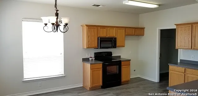 806 Thomas Rdg — Photo 8