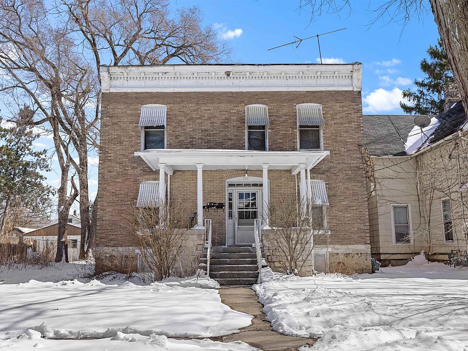 1st image of 221 Rome Ave