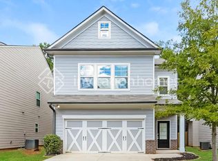 5376 Apple Grove Rd, Buford, GA 30519