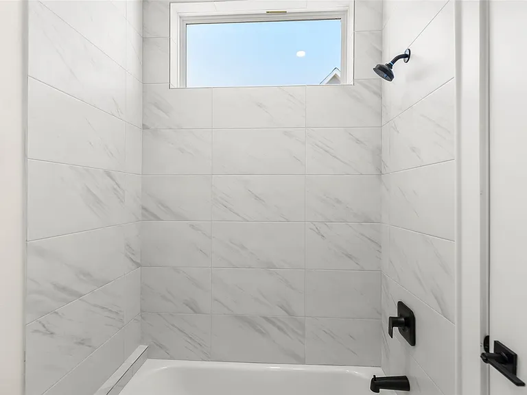 1810 Palmetto Landing Ct — Photo 26