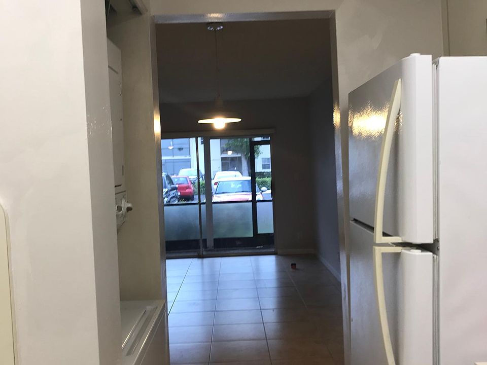 1st image of 4166 NW 90th Ave APT 103