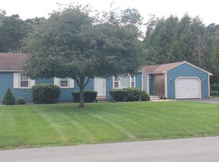 11 Piccadilly Rd, Sandwich, MA 02563