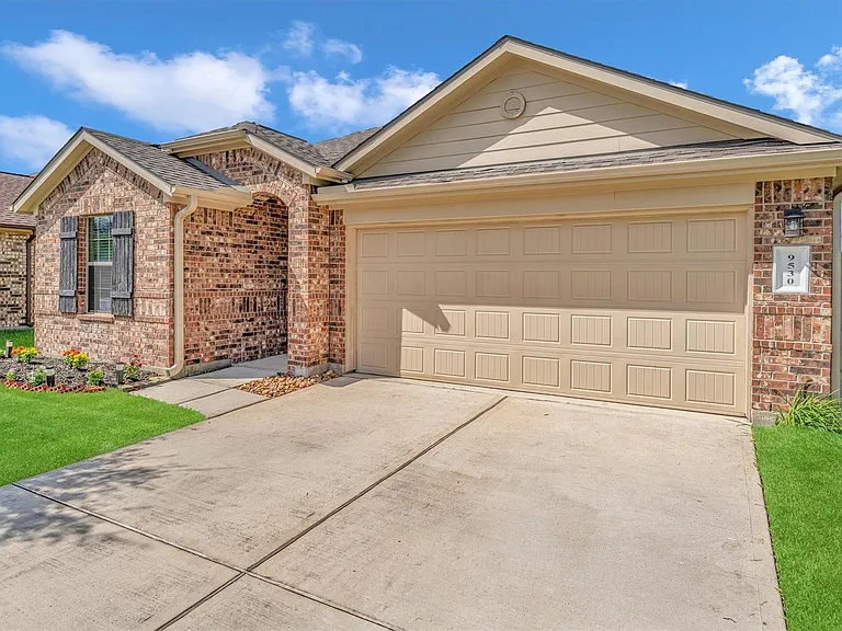 9530 Paloma Creek Dr — Photo 4