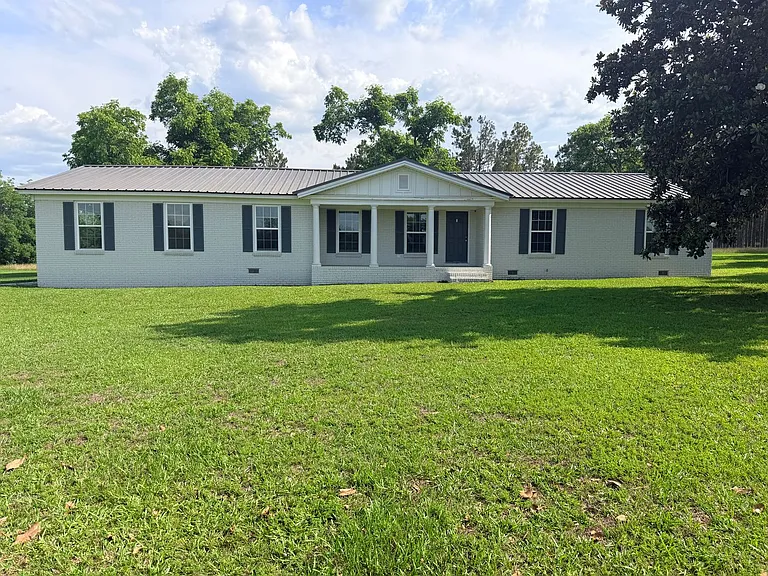 6354 Highway 122 E — Photo 1