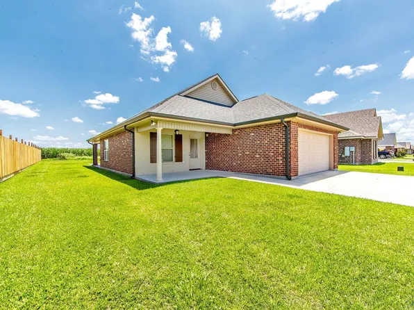 263 Landmark Dr, Raceland, LA 70394