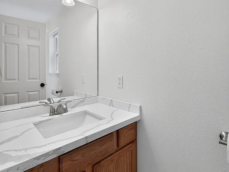 10665 2nd Pl SW — Photo 7