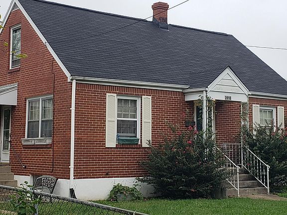 2nd image of 2818 Kennedy St NE