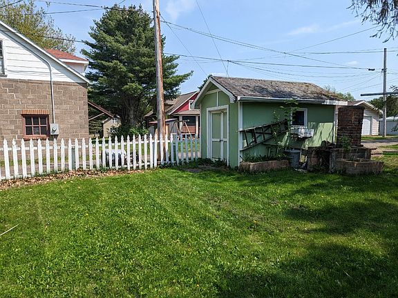 4th image of 733 7th Ave S #S