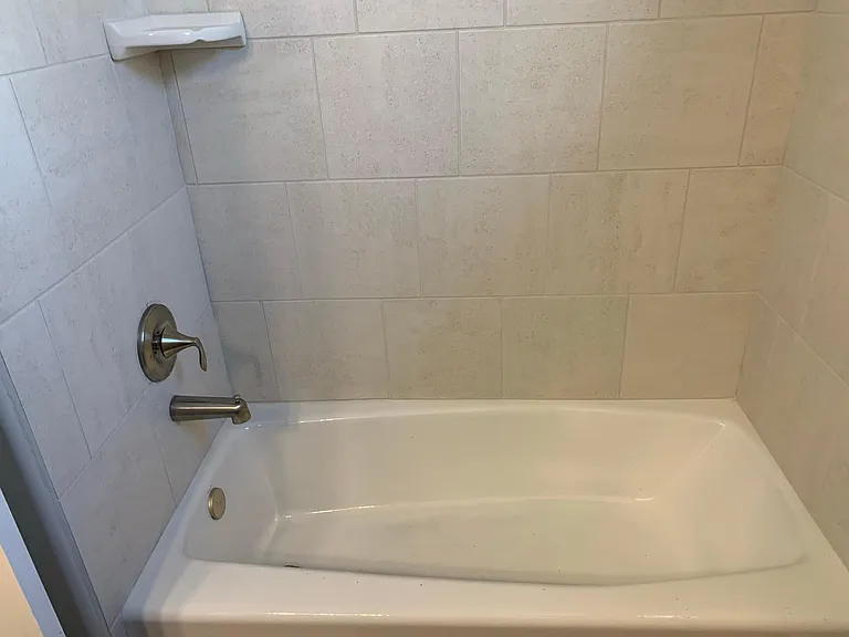 7116 Summit Ct NE — Photo 12