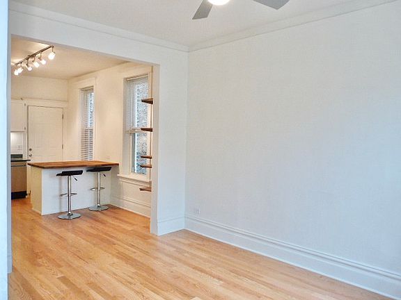 5th image of 1535 N Bosworth Ave #2