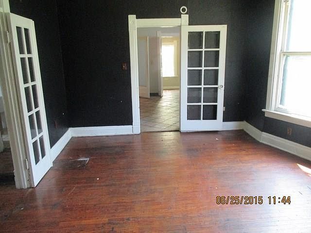 2nd image of 2309 Wabash Ave